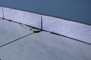 Carrelage fendillé